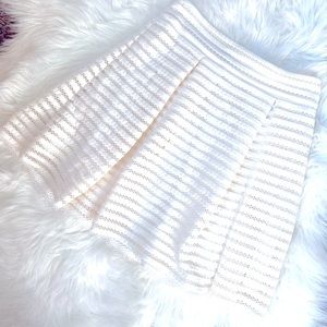 Express Pleated Skirt